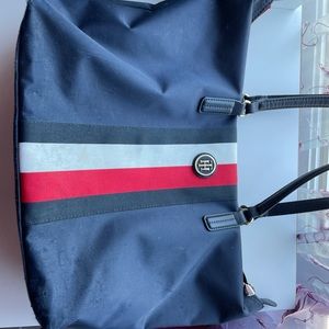 Tommy Hilfiger Tote